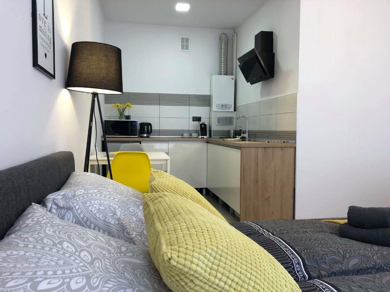 Apartament Szczesliwa 13 - Plac Ratuszowy Jelenia Gora Ngoại thất bức ảnh
